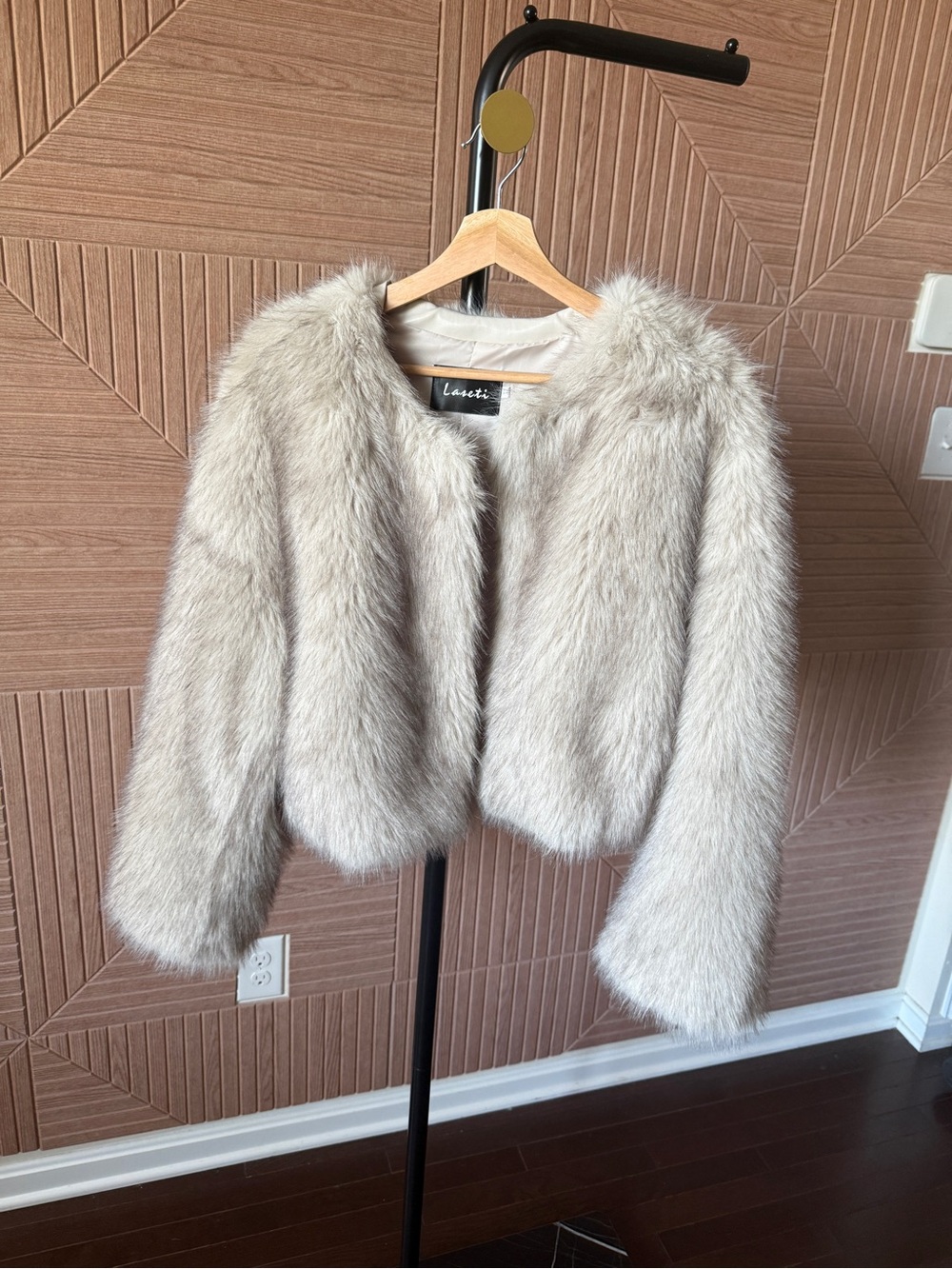 Faux Fur Cropped Jacket - Light Beige
